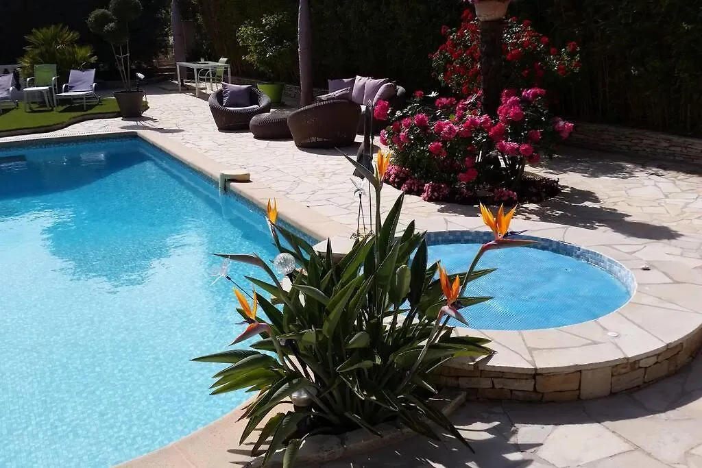 Studio Dans Villa De Charme, Piscine, Proche Plage Cassis Appartement